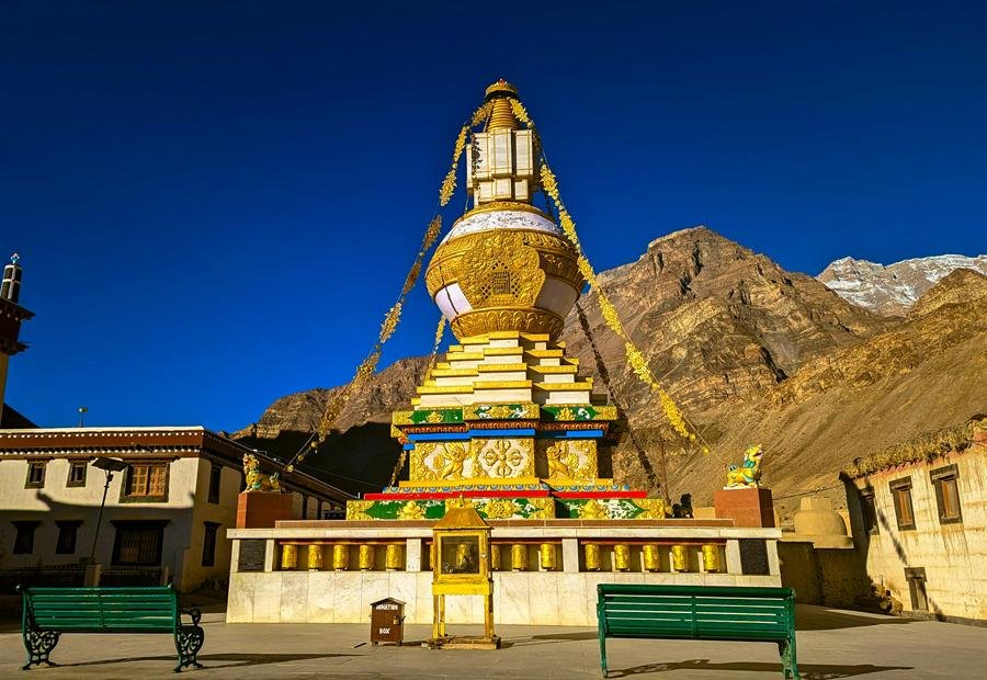 Winding mountain highway through Spiti